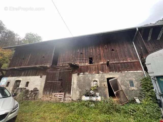 Maison à MAGLAND