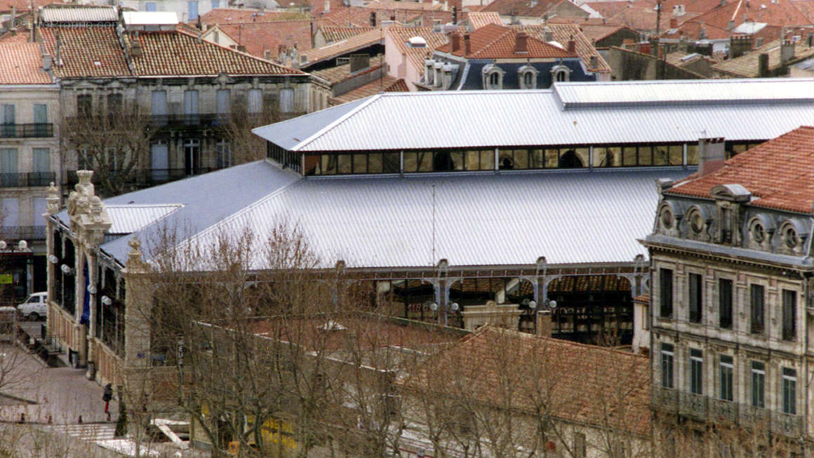 Commerce à NARBONNE