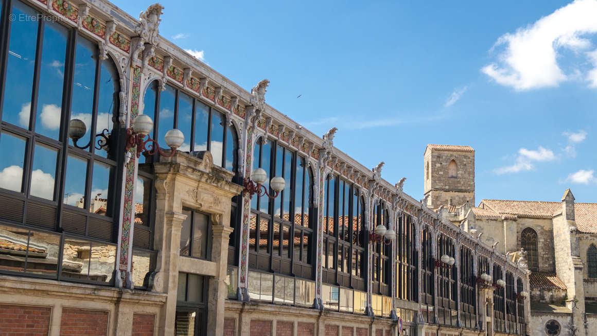 Commerce à NARBONNE