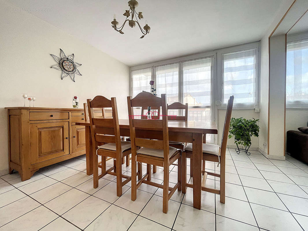 Appartement à REIMS