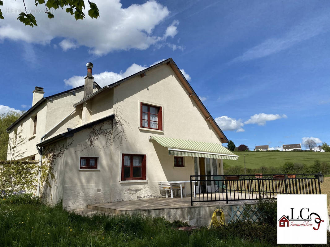 Maison à PREMERY