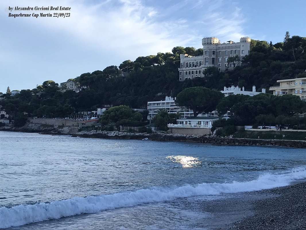 Appartement à ROQUEBRUNE-CAP-MARTIN