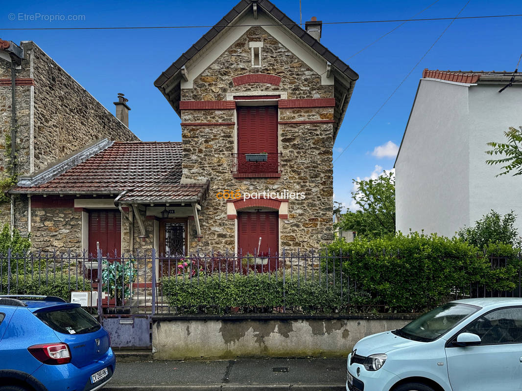 Maison à VILLENEUVE-SAINT-GEORGES