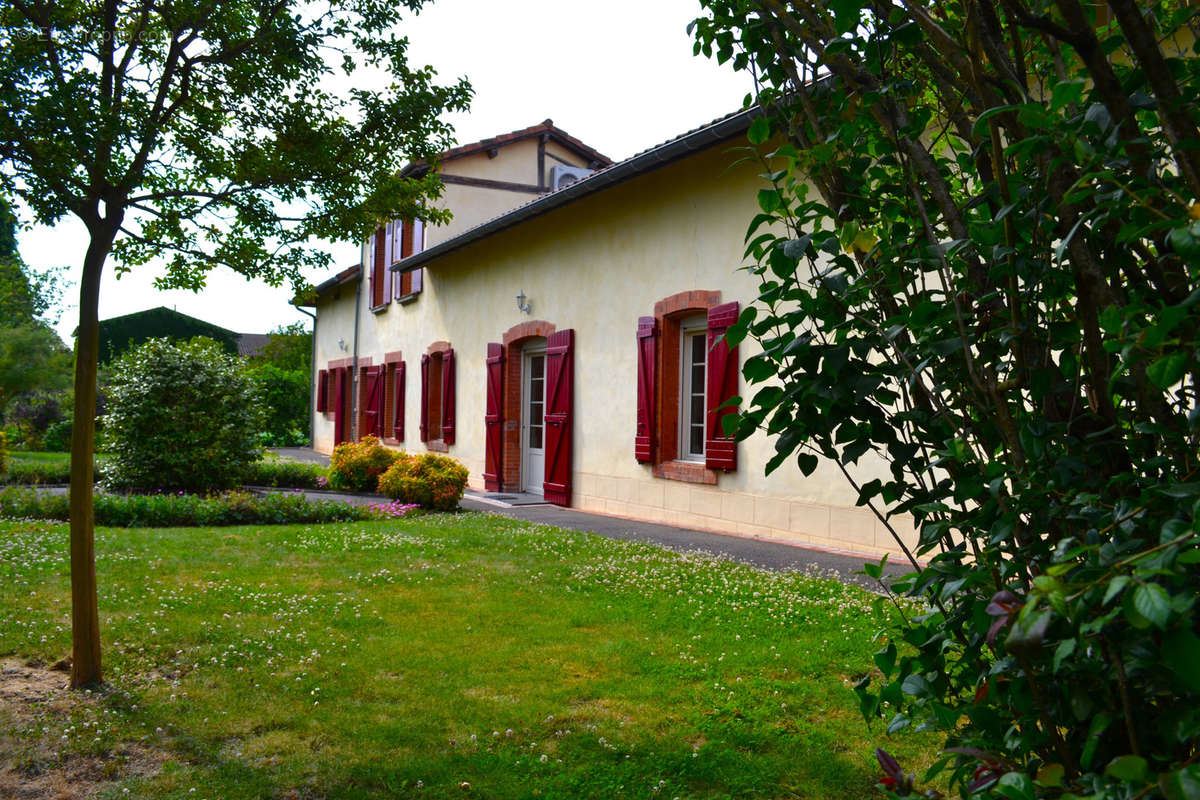 Maison à AIRE-SUR-L&#039;ADOUR