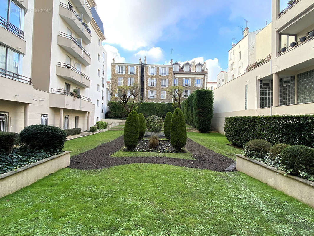 Appartement à NOGENT-SUR-MARNE