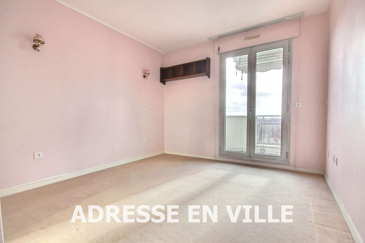 Appartement à NOGENT-SUR-MARNE