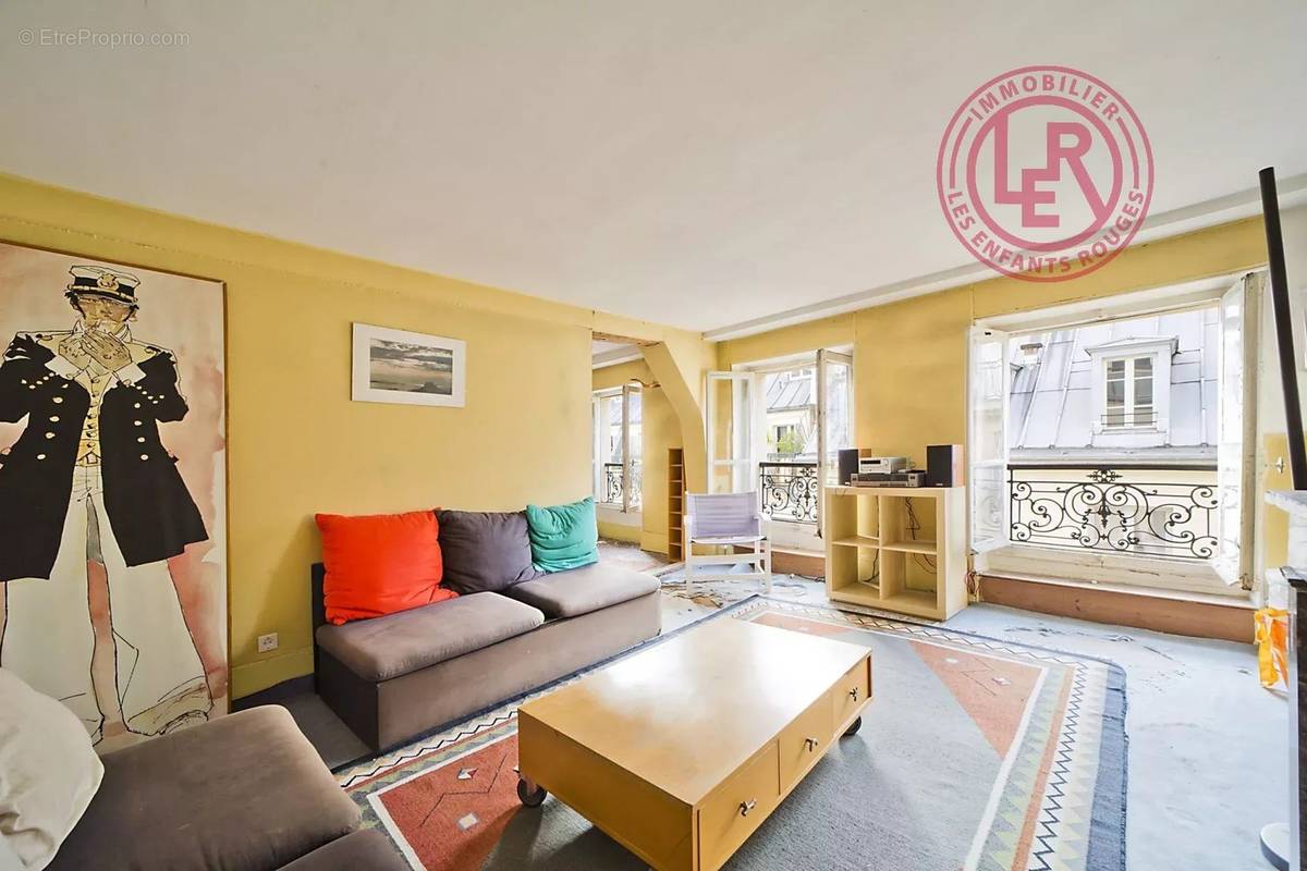 Appartement à PARIS-6E