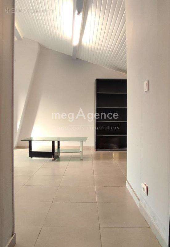 Appartement à ROSNY-SUR-SEINE