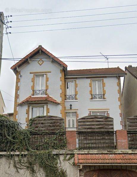 Maison à FOSSES