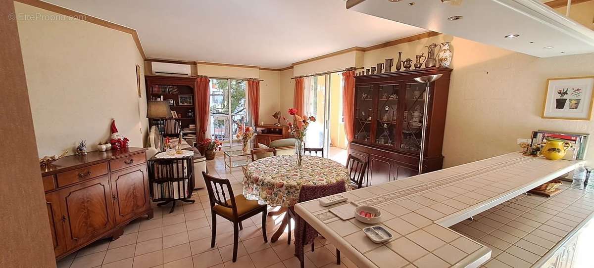 Appartement à CAGNES-SUR-MER