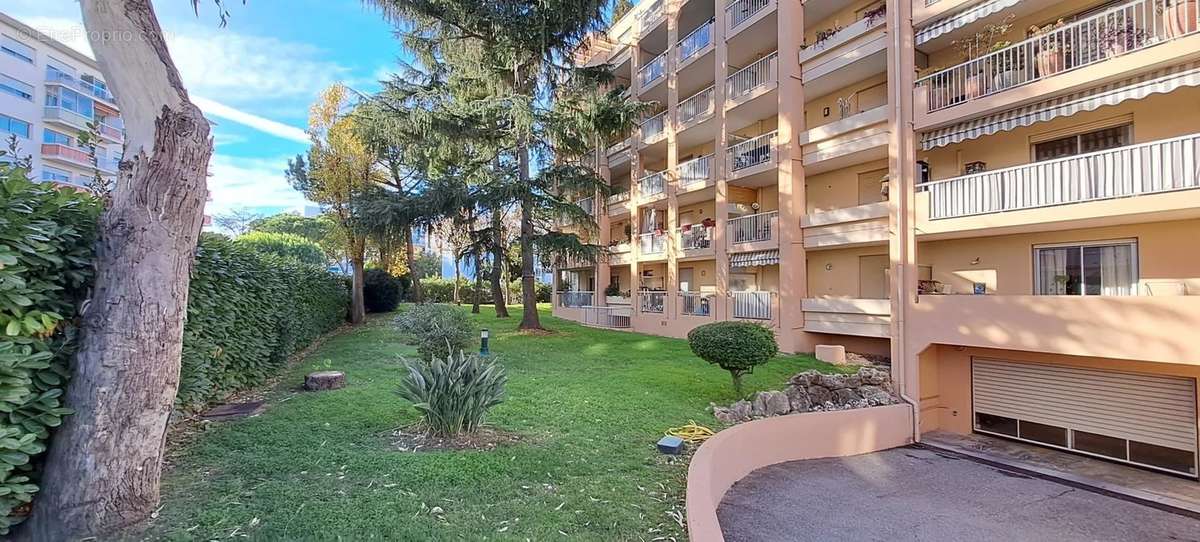 Appartement à CAGNES-SUR-MER