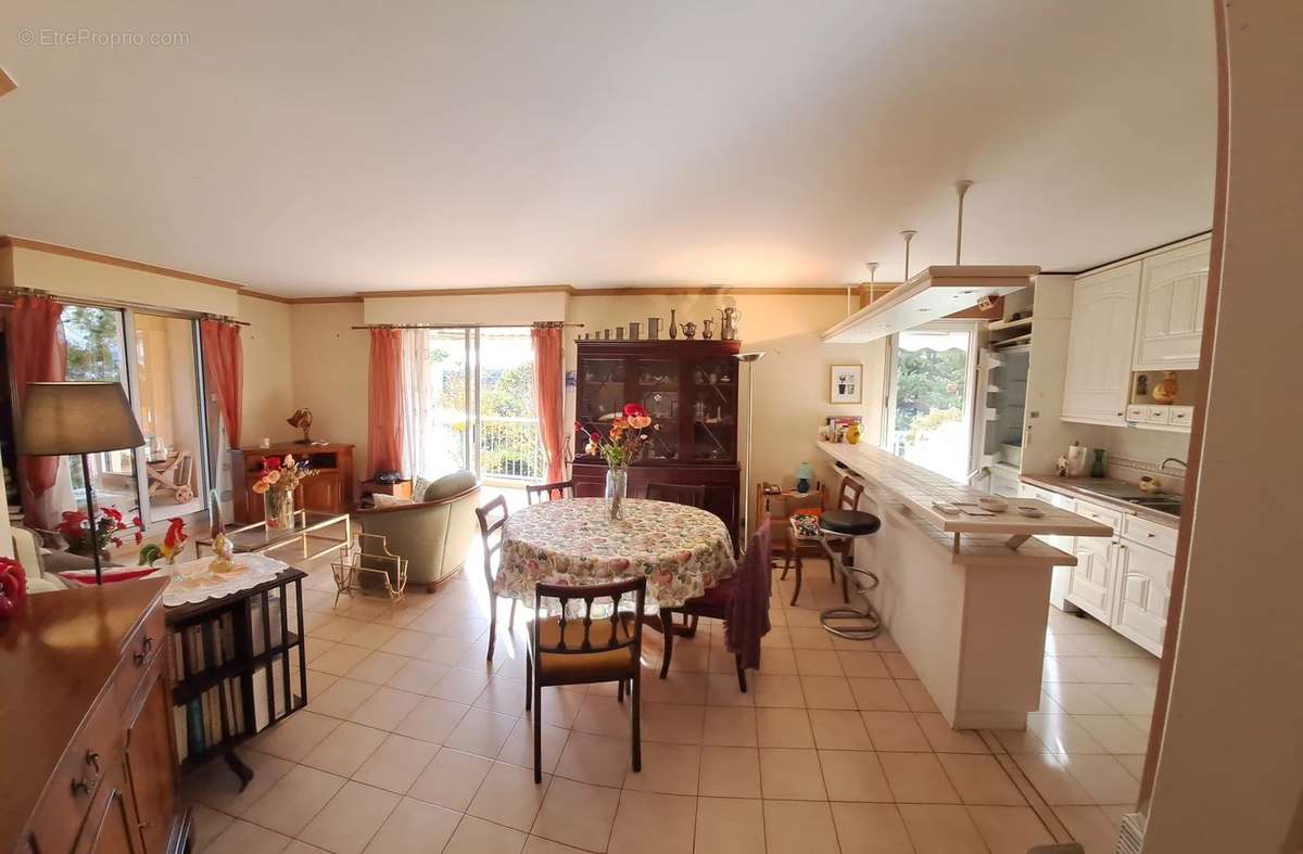 Appartement à CAGNES-SUR-MER