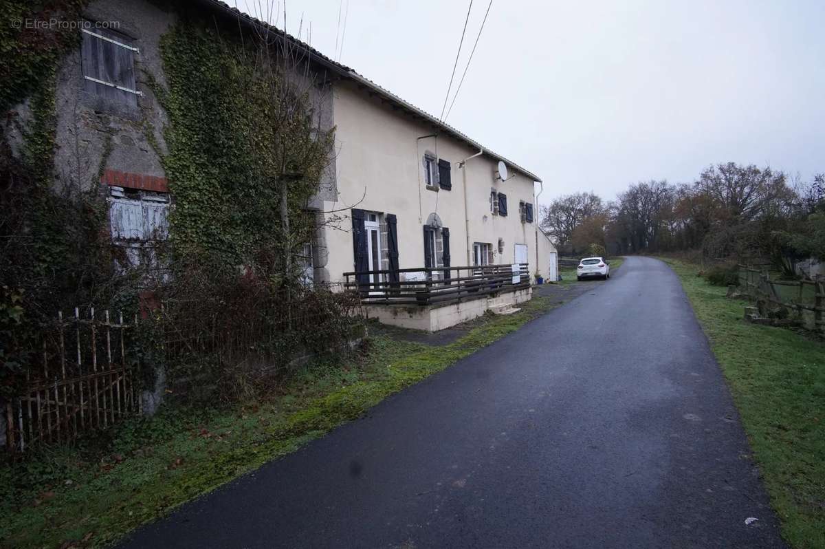 Maison à NEUVY-BOUIN