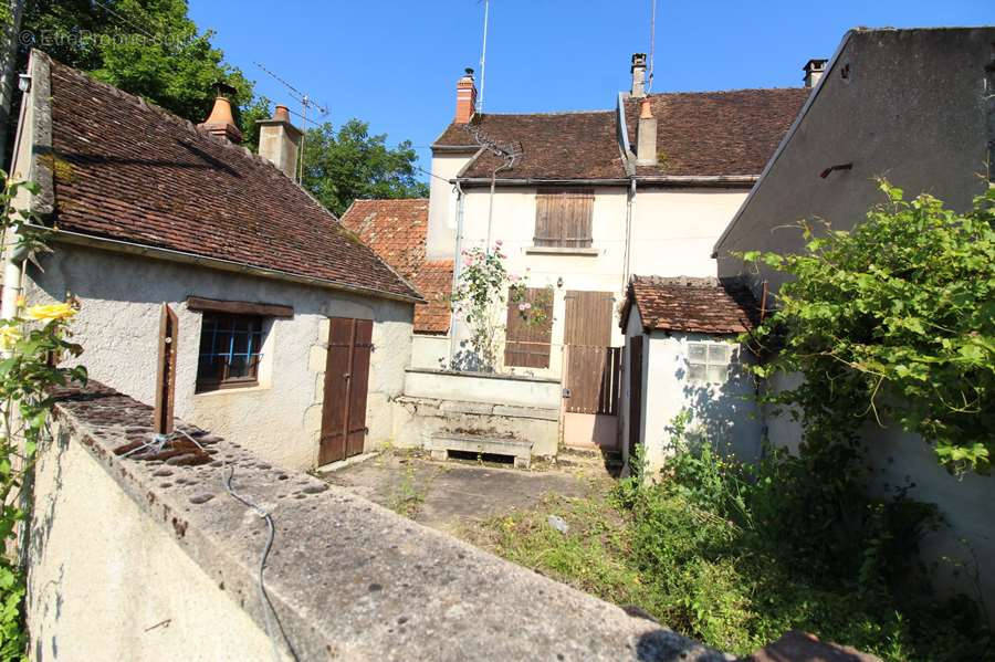 Maison à CLAMECY