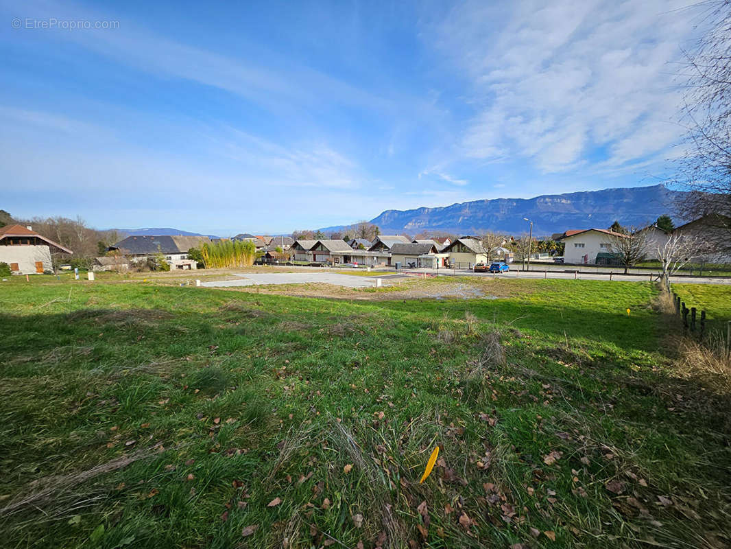 Terrain à LE BOURGET-DU-LAC