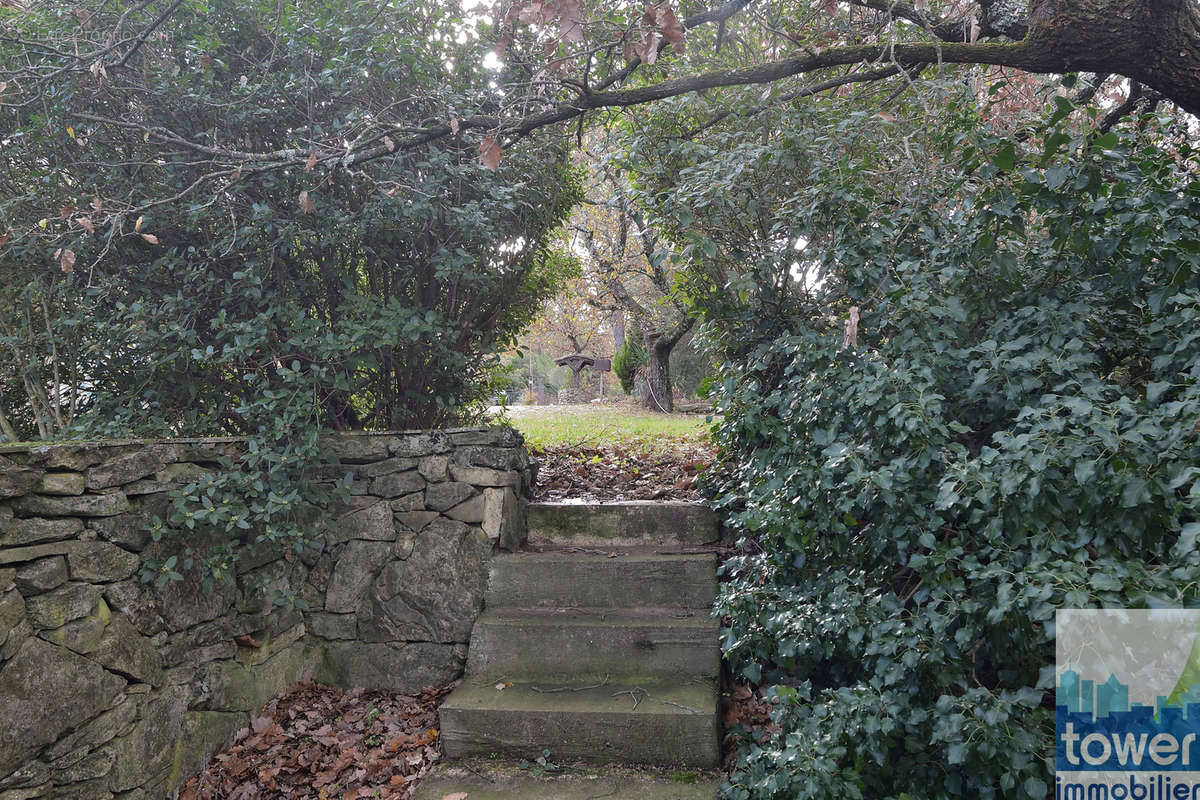 Maison à SAINT-MAXIMIN-LA-SAINTE-BAUME