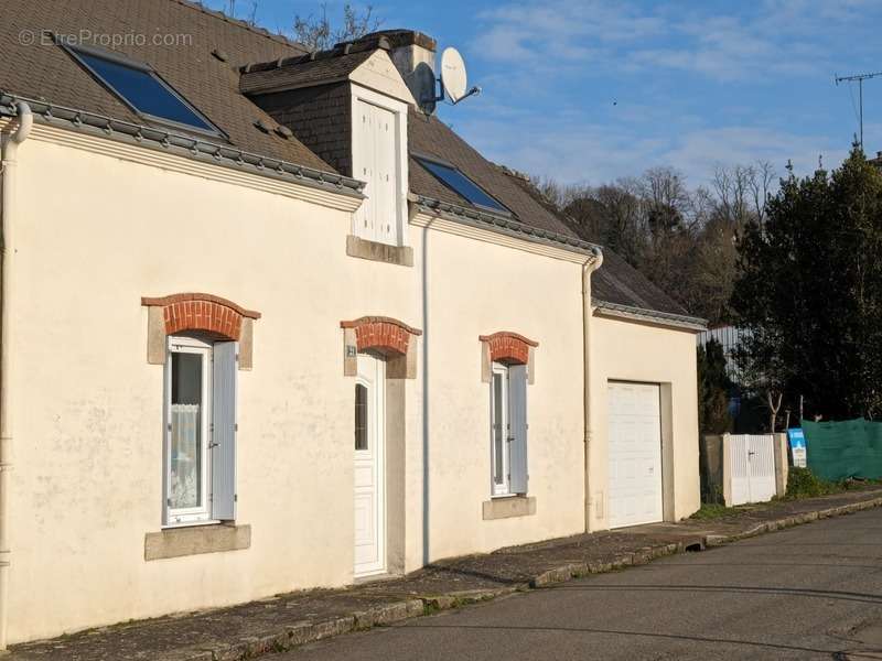 Maison à GUEMENE-SUR-SCORFF