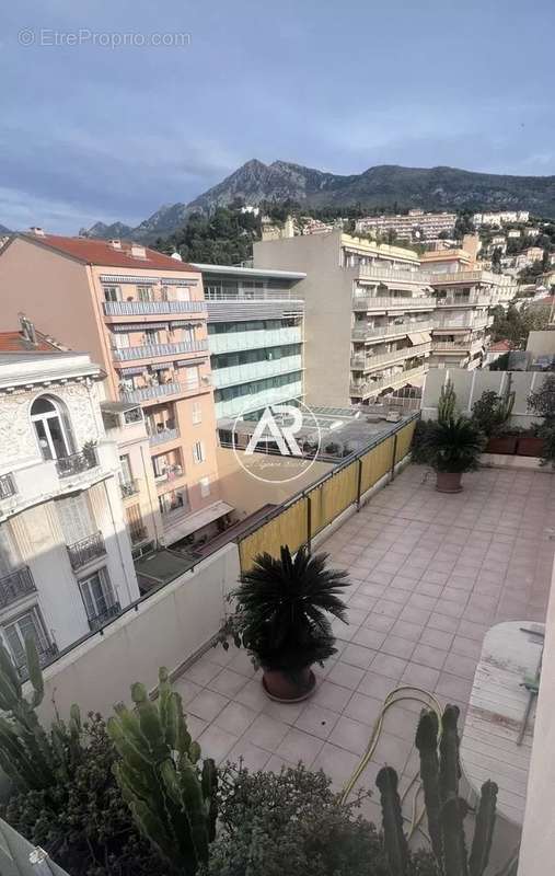 Appartement à MENTON