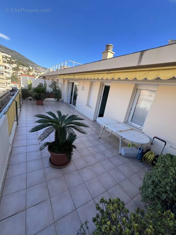 Appartement à MENTON