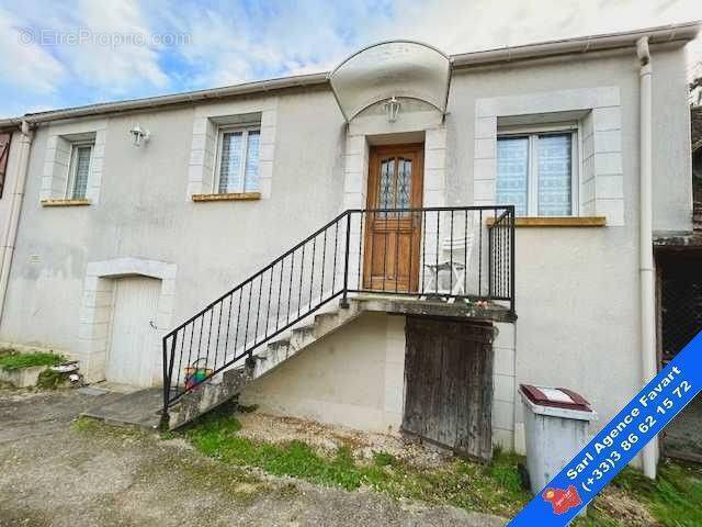 Maison à JOIGNY