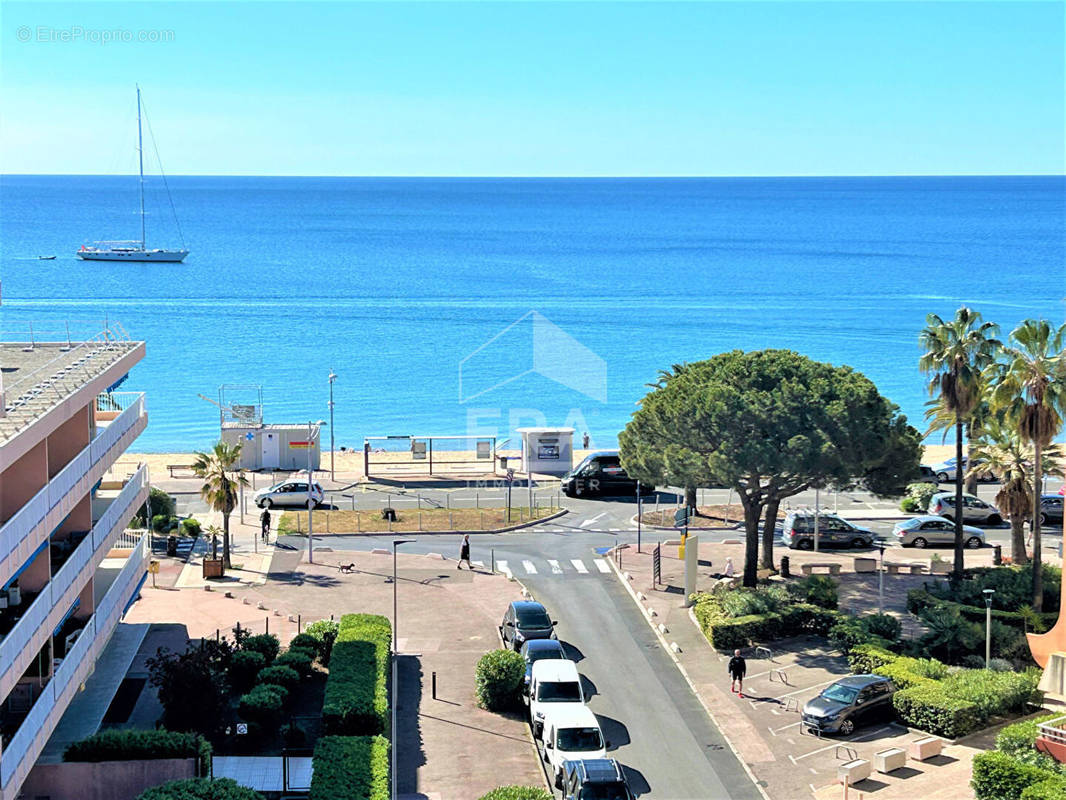 Appartement à FREJUS