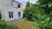 Maison à MAGNY-LES-HAMEAUX