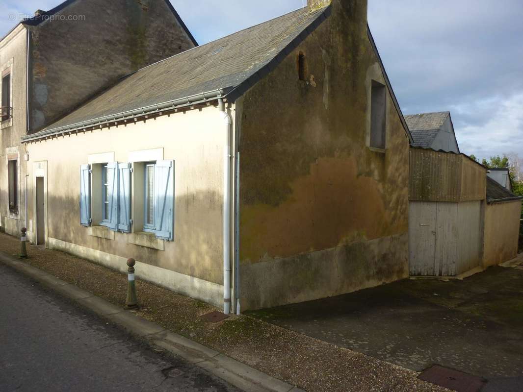 Maison à LOUE