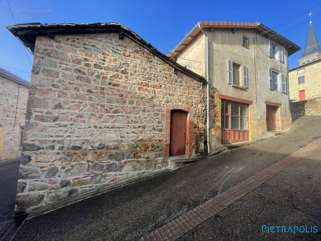 Maison à CHAMELET