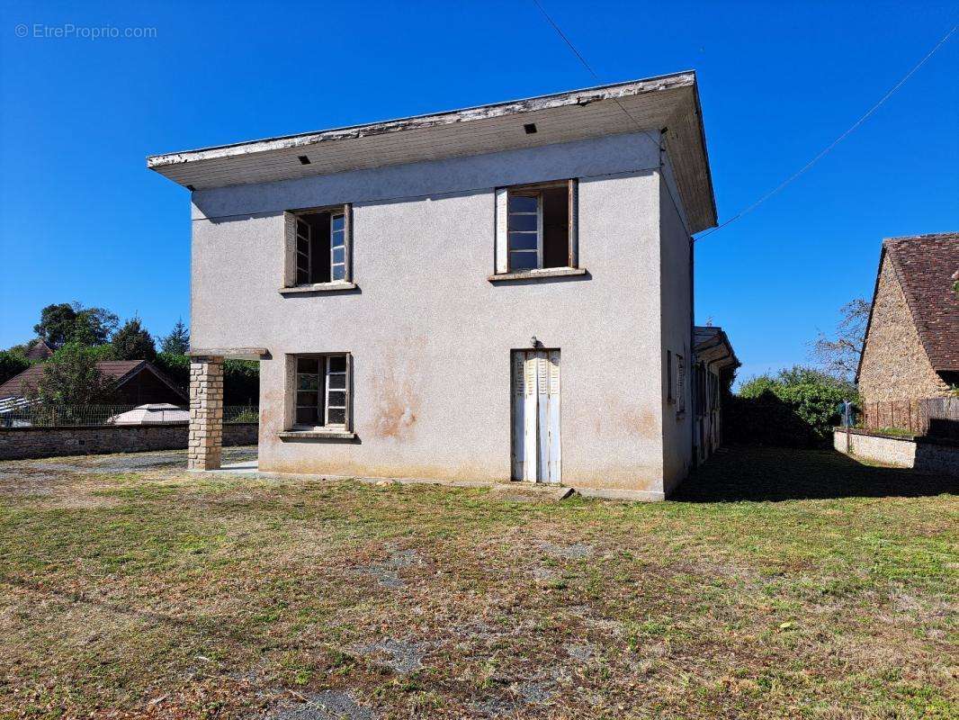 Maison à SAINT-PARDOUX-CORBIER