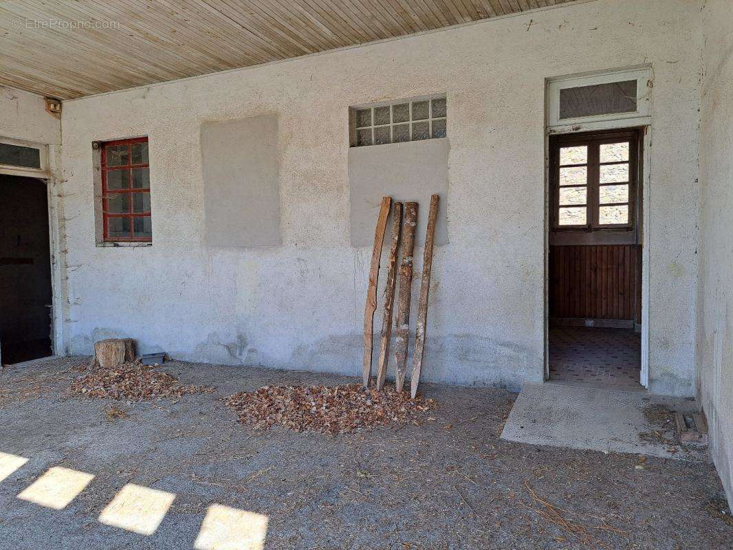 Maison à SAINT-PARDOUX-CORBIER