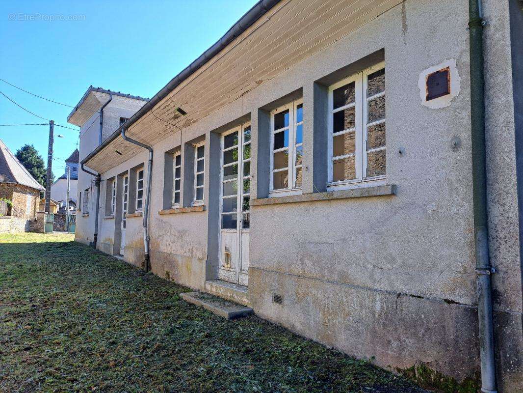 Maison à SAINT-PARDOUX-CORBIER