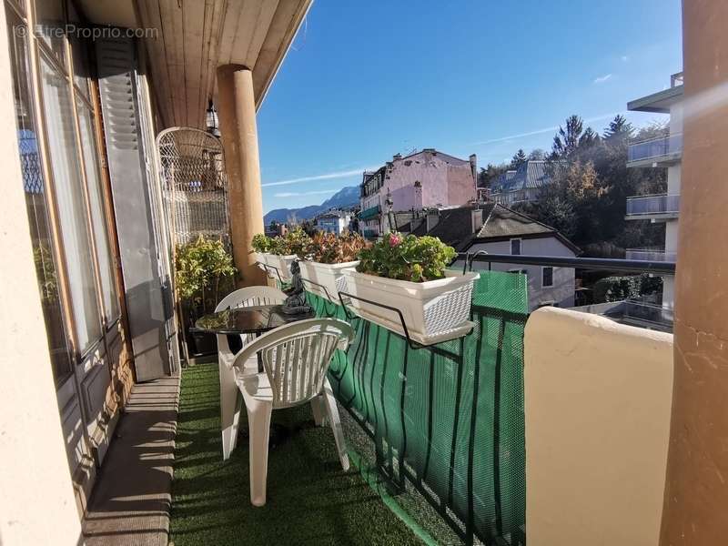 Appartement à EVIAN-LES-BAINS