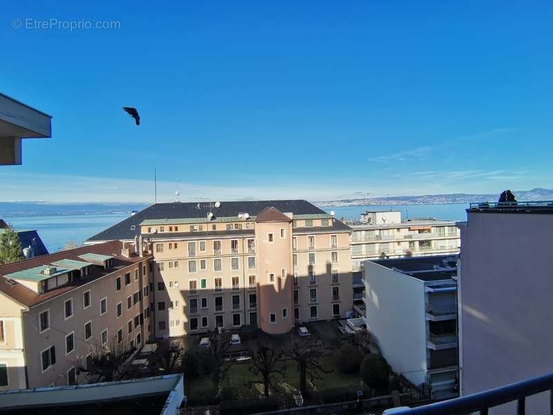 Appartement à EVIAN-LES-BAINS