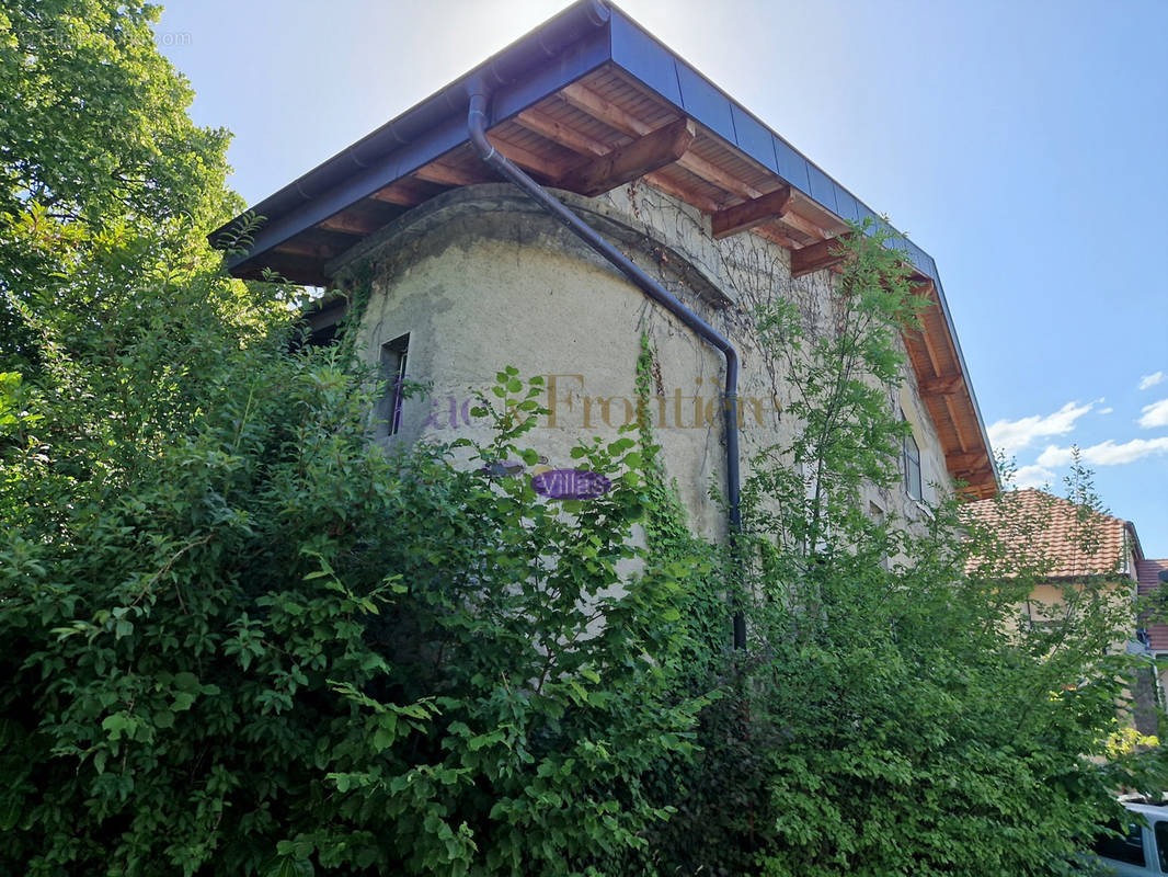 Maison à CHENS-SUR-LEMAN