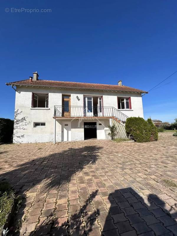 Maison à SAINT-POURCAIN-SUR-SIOULE