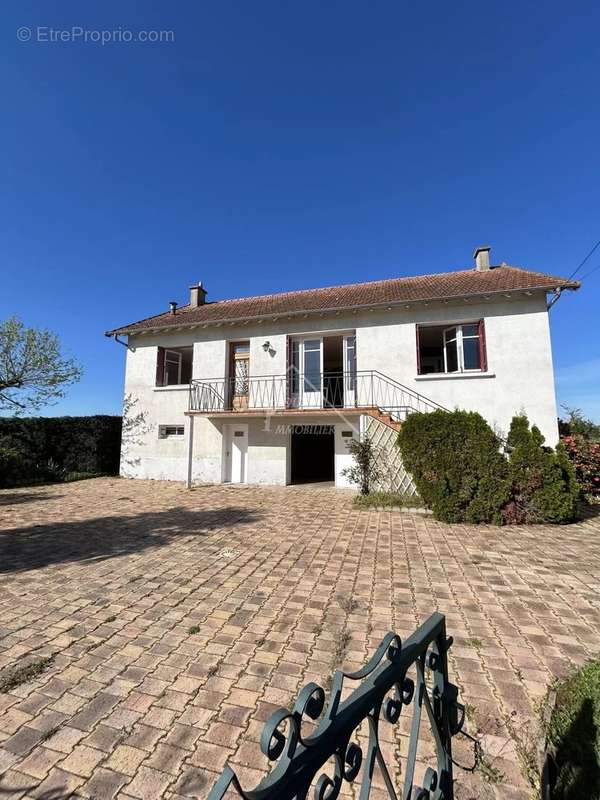 Maison à SAINT-POURCAIN-SUR-SIOULE