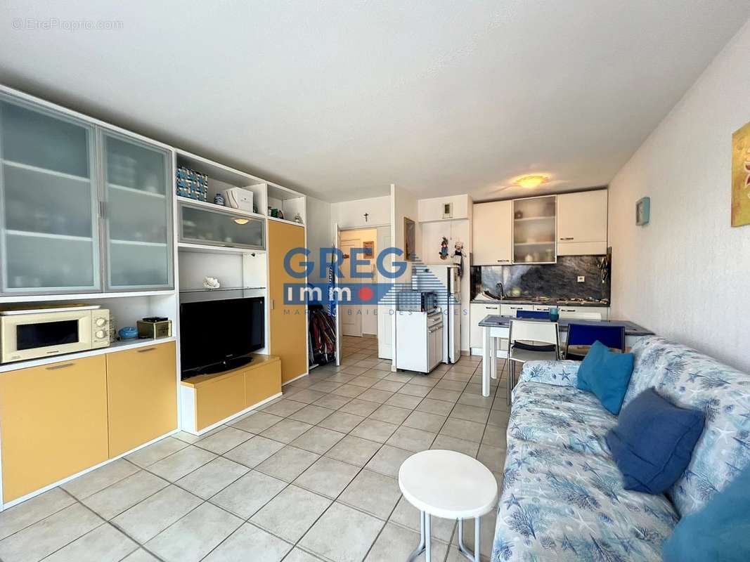 Appartement à VILLENEUVE-LOUBET