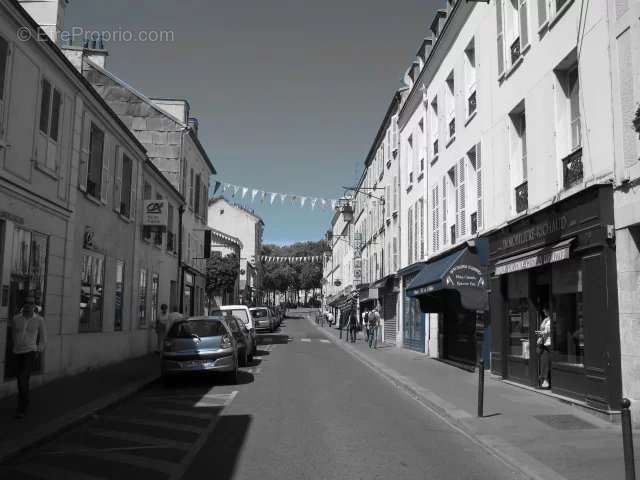 Commerce à VERSAILLES