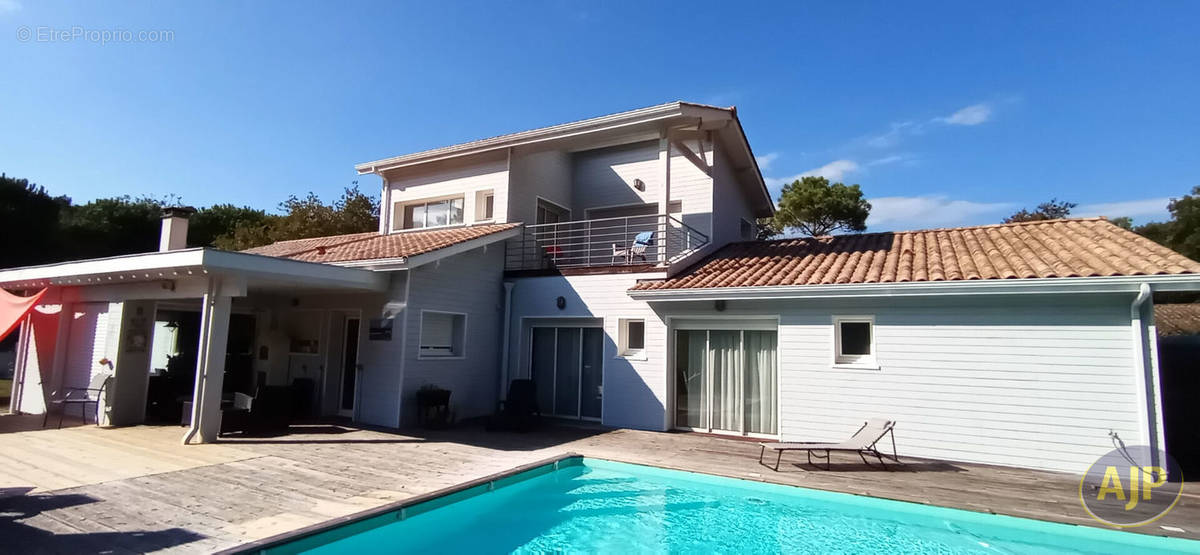 Maison à LEGE-CAP-FERRET