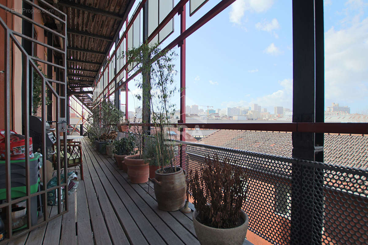 Appartement à IVRY-SUR-SEINE