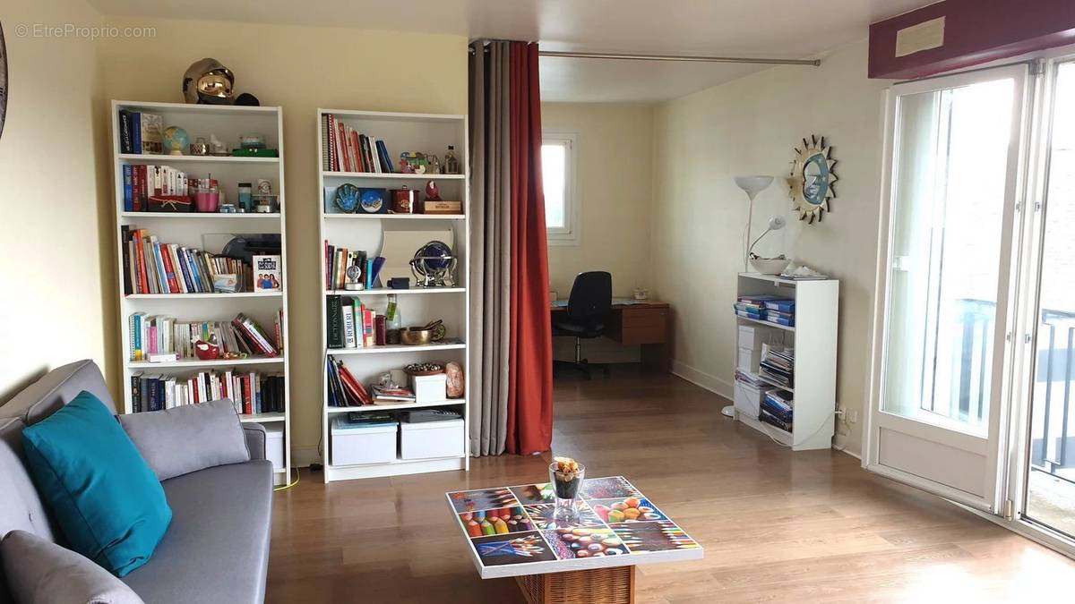 Appartement à CHAMBRAY-LES-TOURS