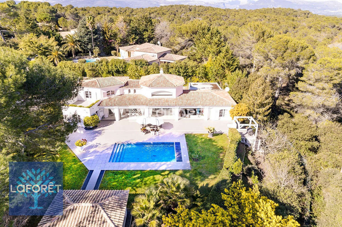 Maison à MOUGINS