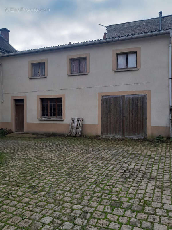 Maison à MAILLY-CHAMPAGNE