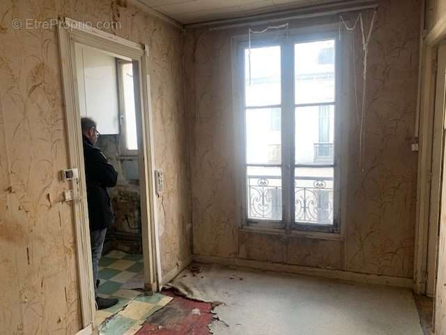 Appartement à PARIS-11E