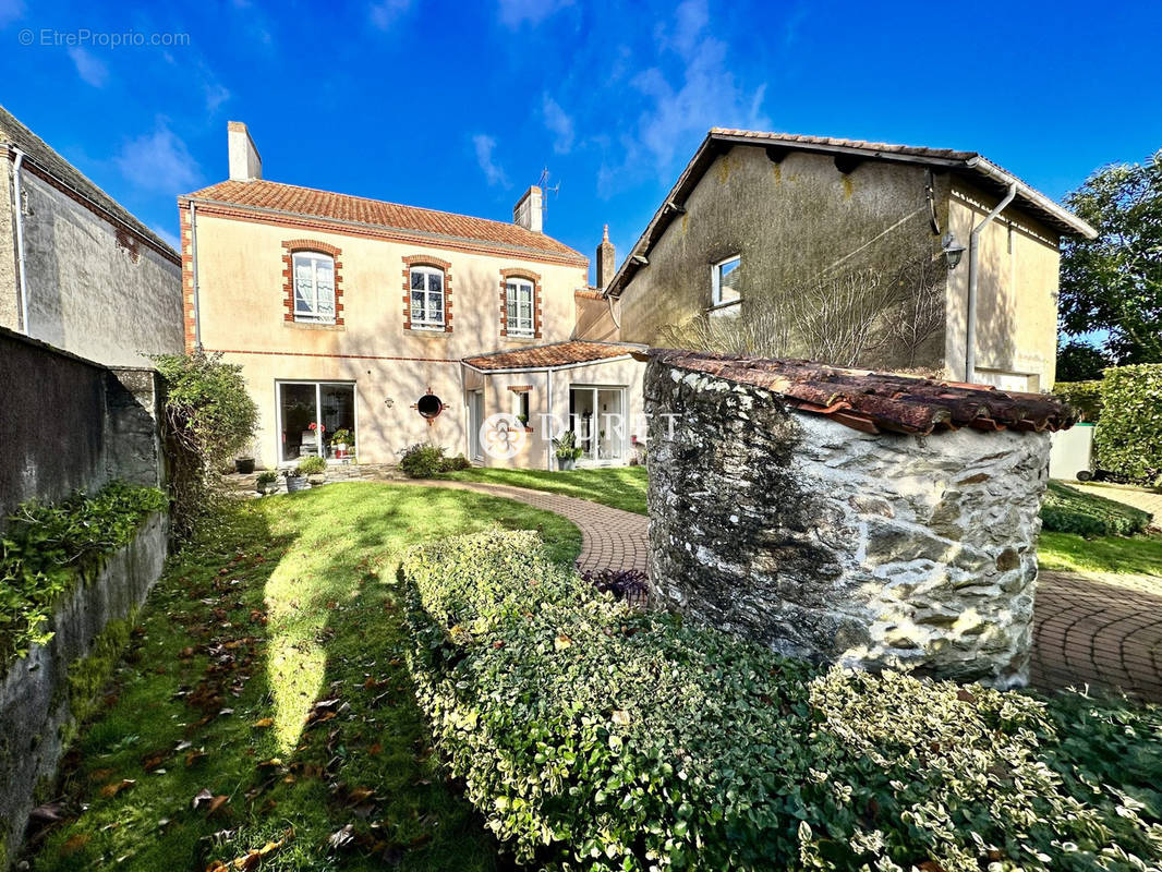 Maison à L&#039;HERBERGEMENT