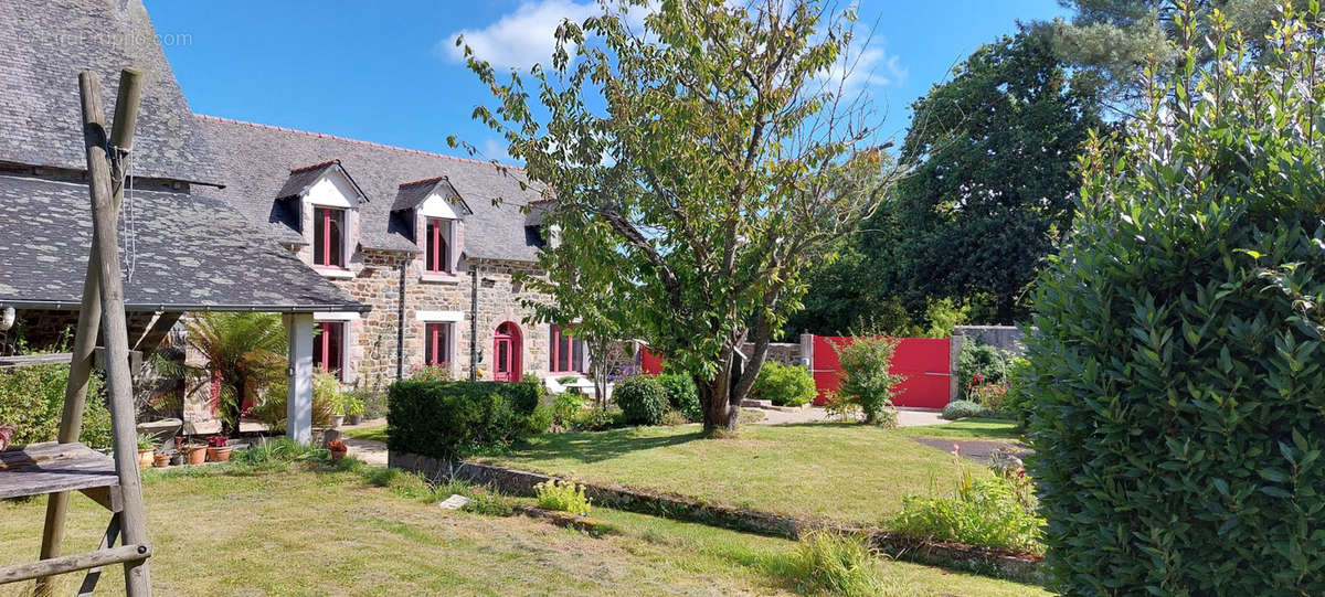 Maison à PLANGUENOUAL