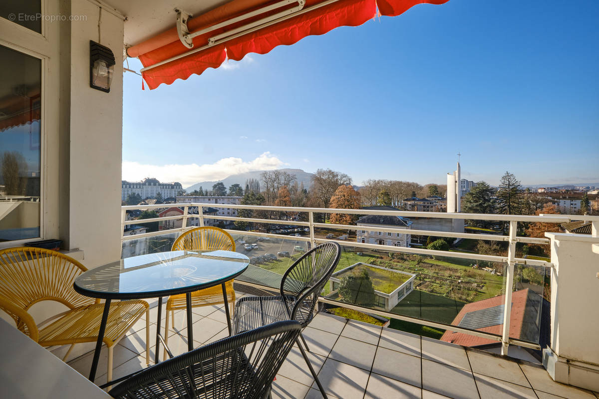 Appartement à ANNECY-LE-VIEUX