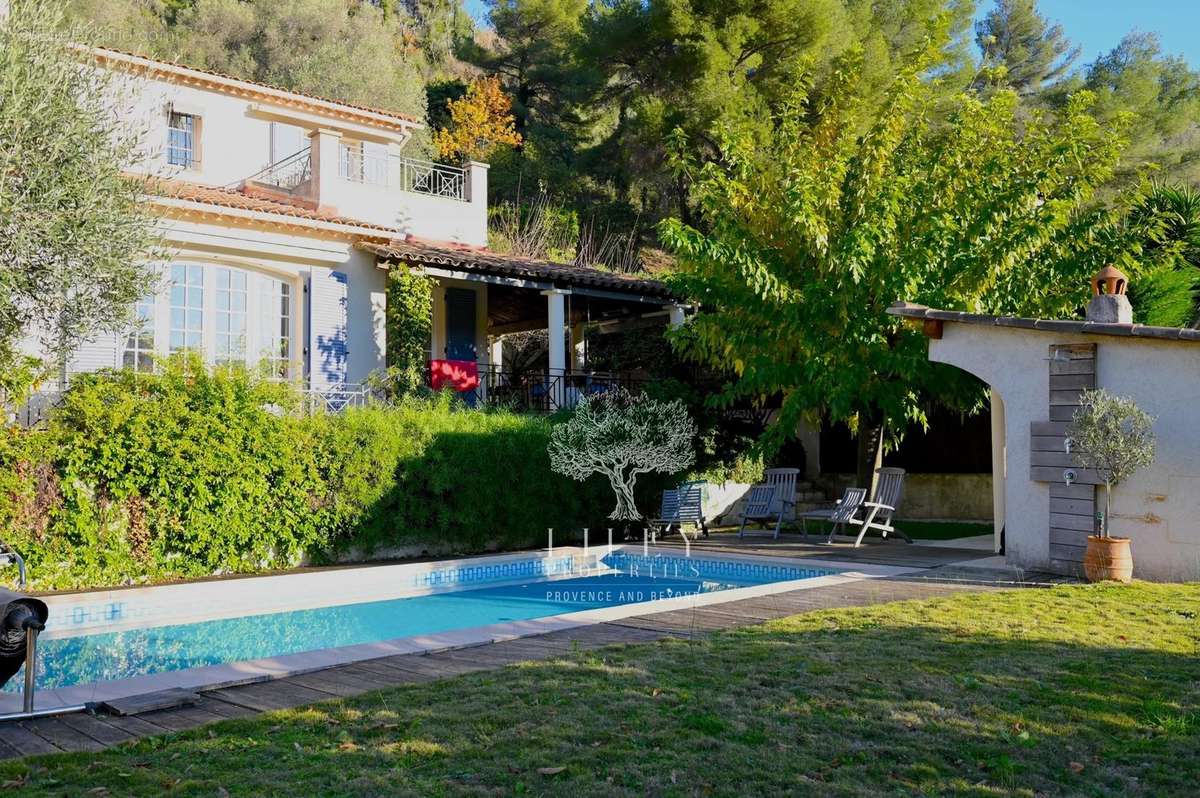 Maison à MENTON