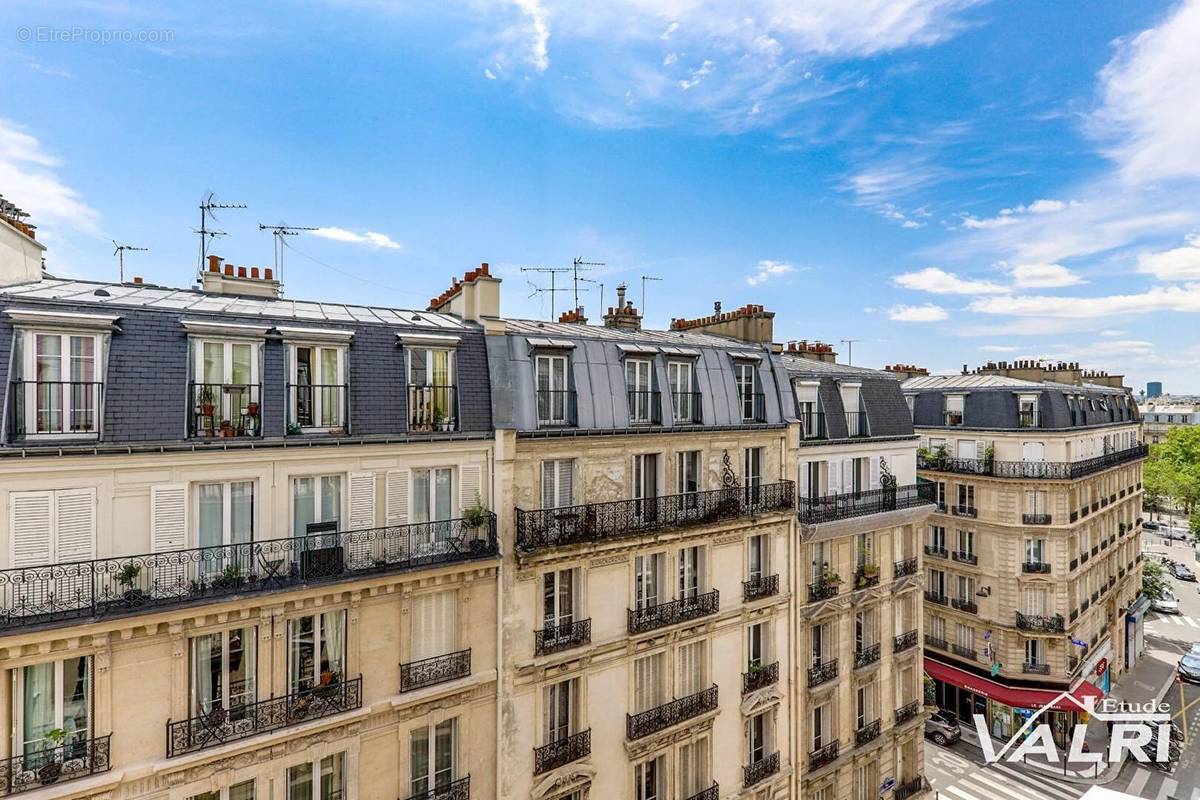 Appartement à PARIS-11E