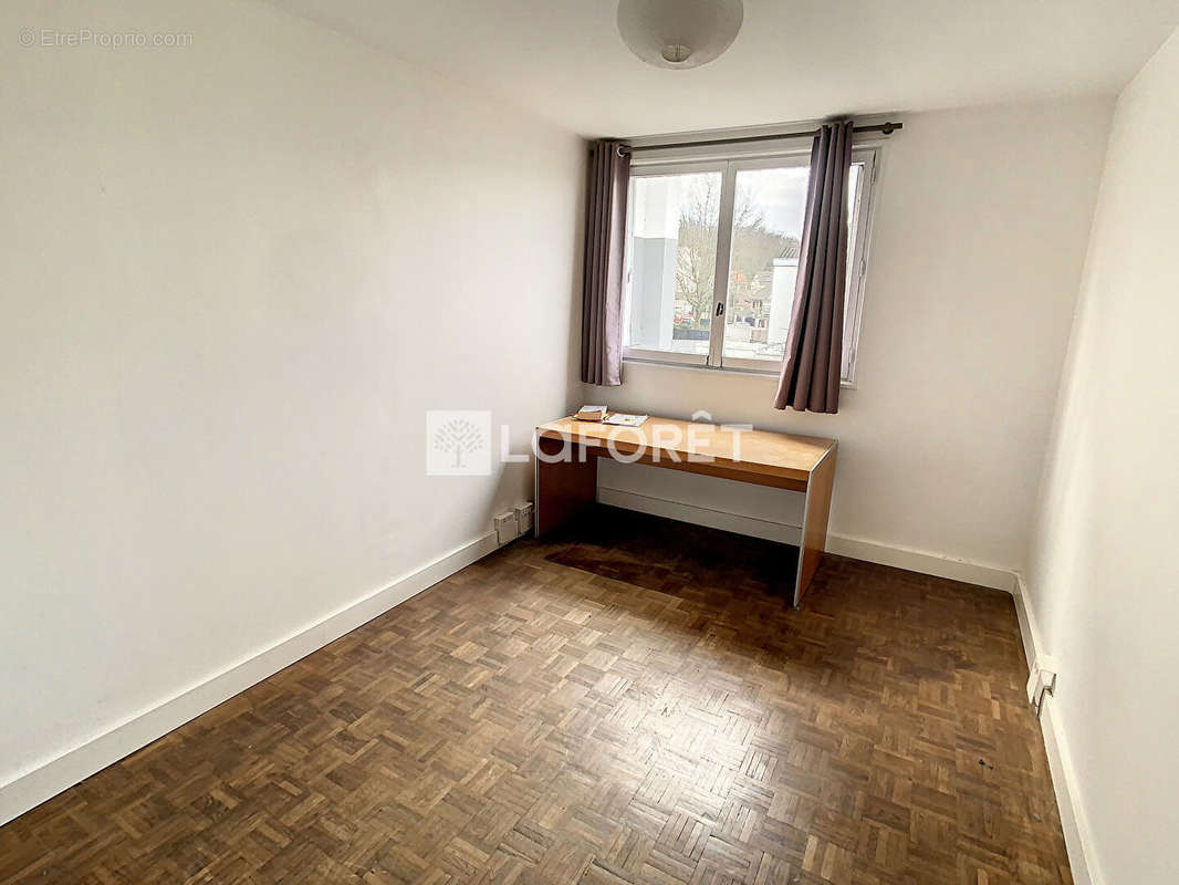 Appartement à VILLEJUIF